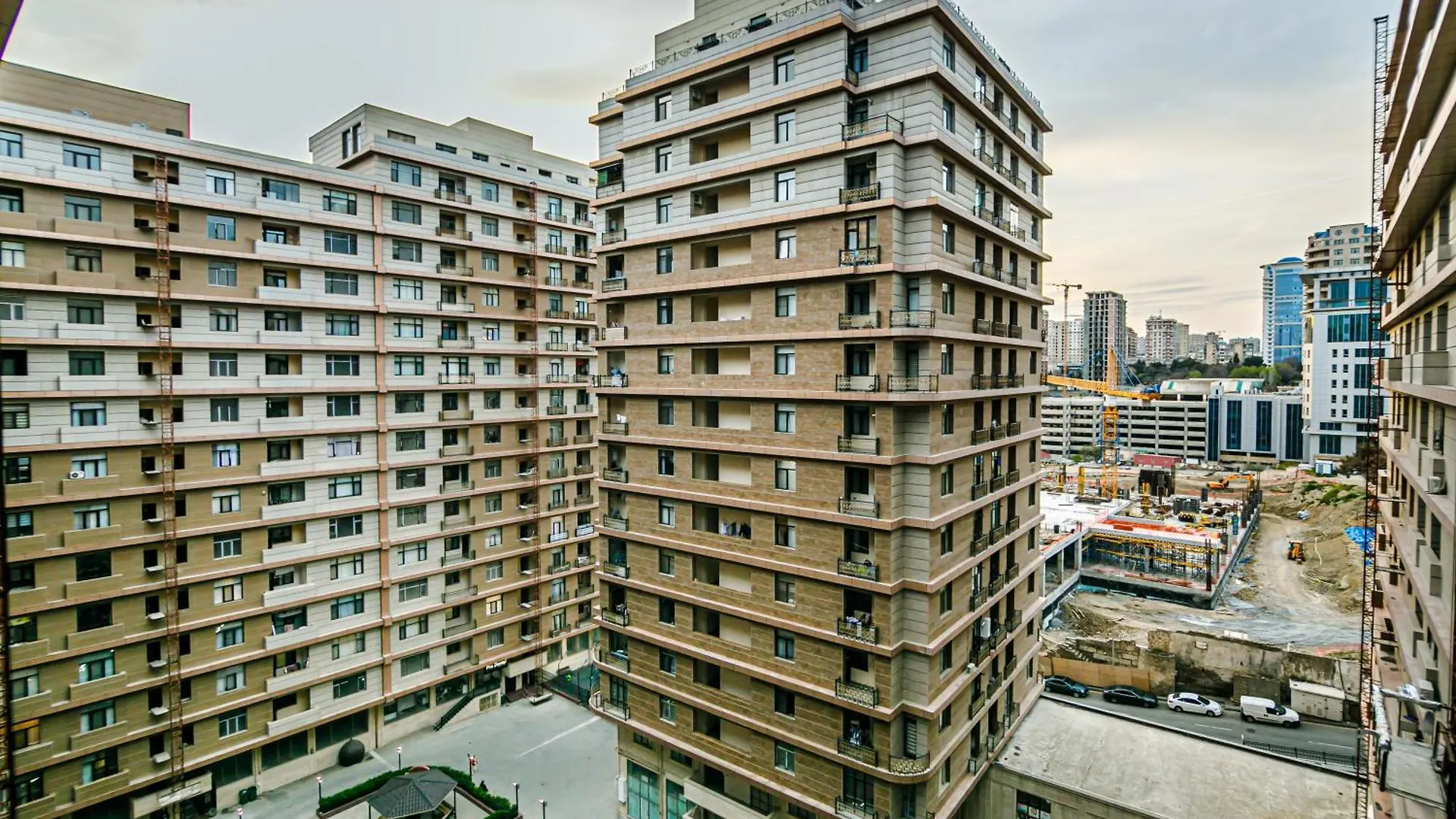 Deluxe Apartment 128/34 Baku